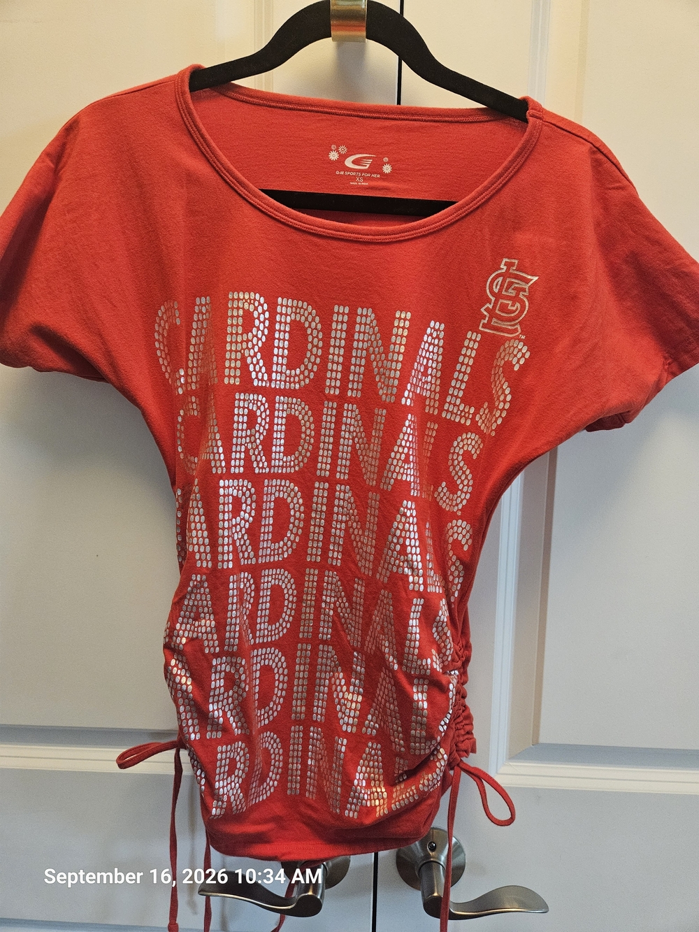 Cardinals Red Short-Sleeve Tee With Adjustable Side Drawings